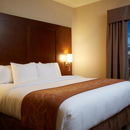 Comfort Suites Саскатун Стая снимка